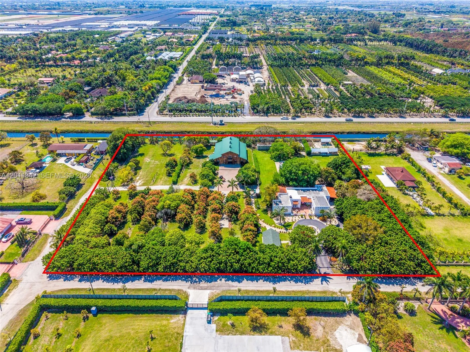 19050 SW 194th Ave, Miami, FL 33187 photo 5