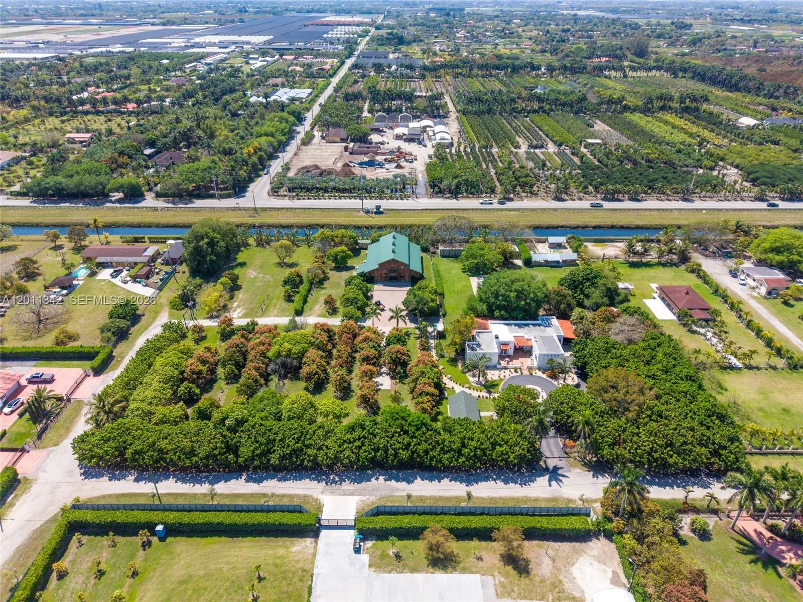 19050 SW 194th Ave, Miami, FL 33187 photo 6
