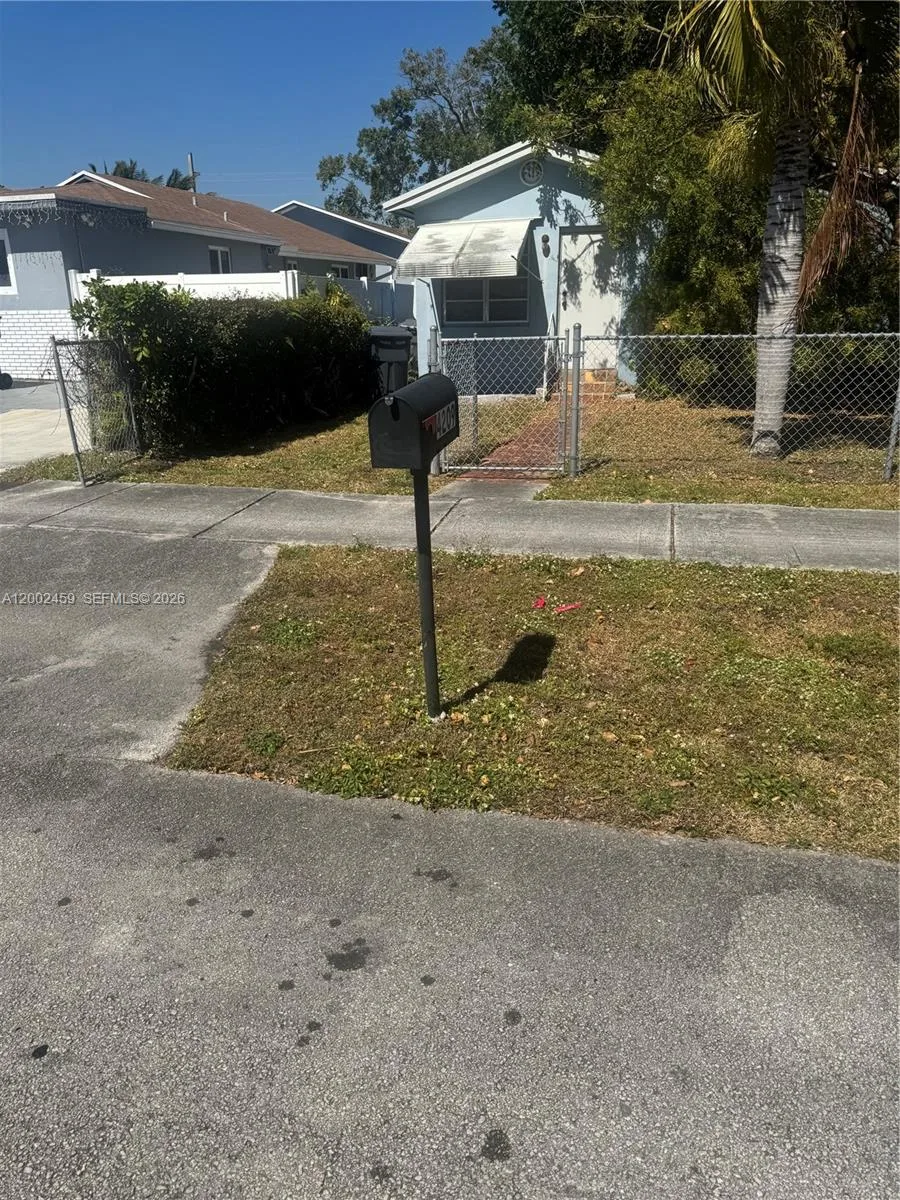 4209 SW 20th Street, West Park, FL 33023