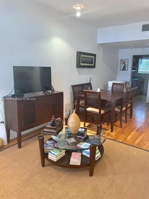 1330 Drexel Ave # 205, Miami Beach, FL 33139