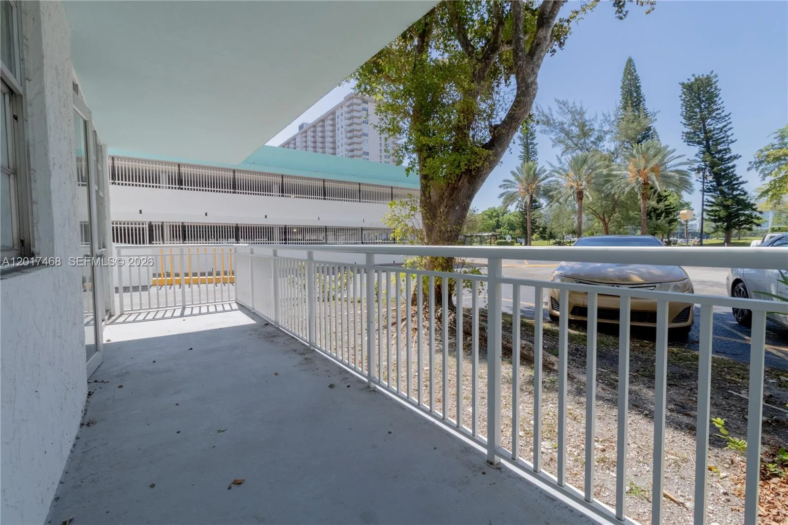301 174th St # L12, Sunny Isles Beach, FL 33160 photo 13