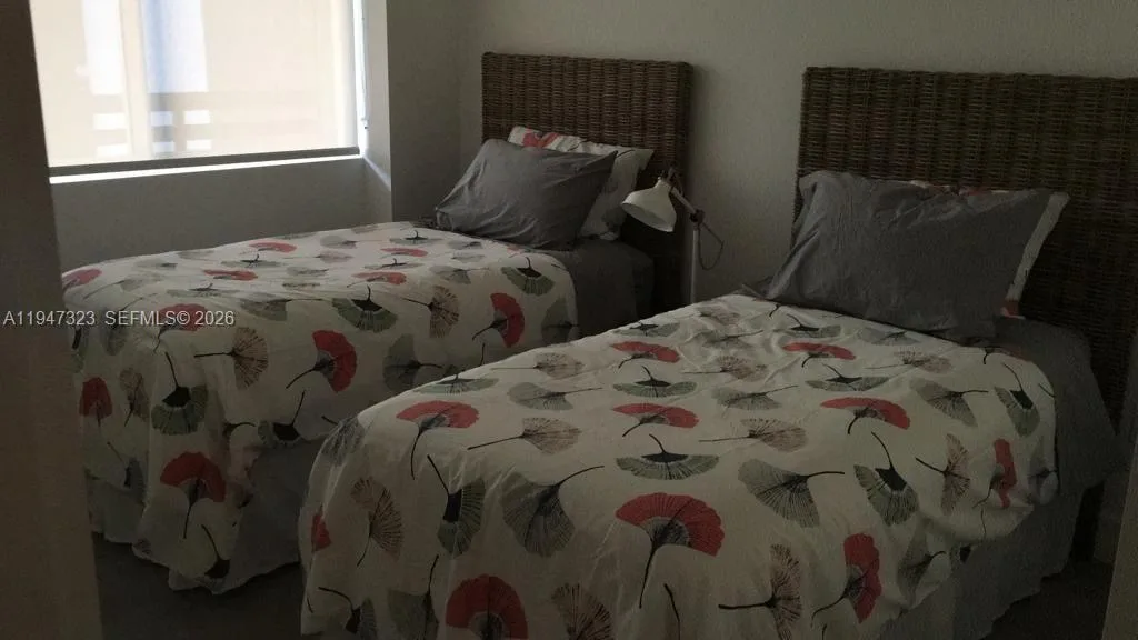16385 Biscayne Blvd # 1417, North Miami Beach, FL 33160 photo 9