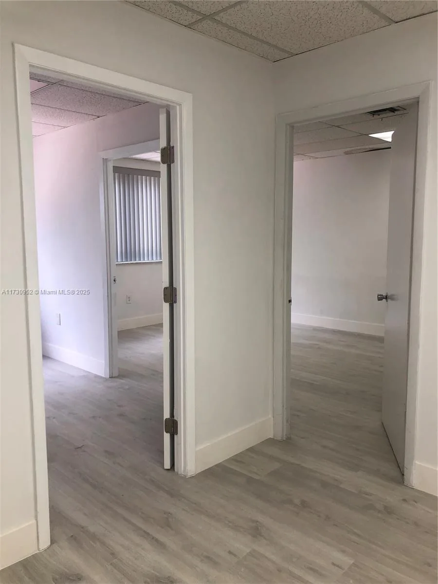 1385 SW 22 # 203, Coral Gables, FL 33145 photo 5