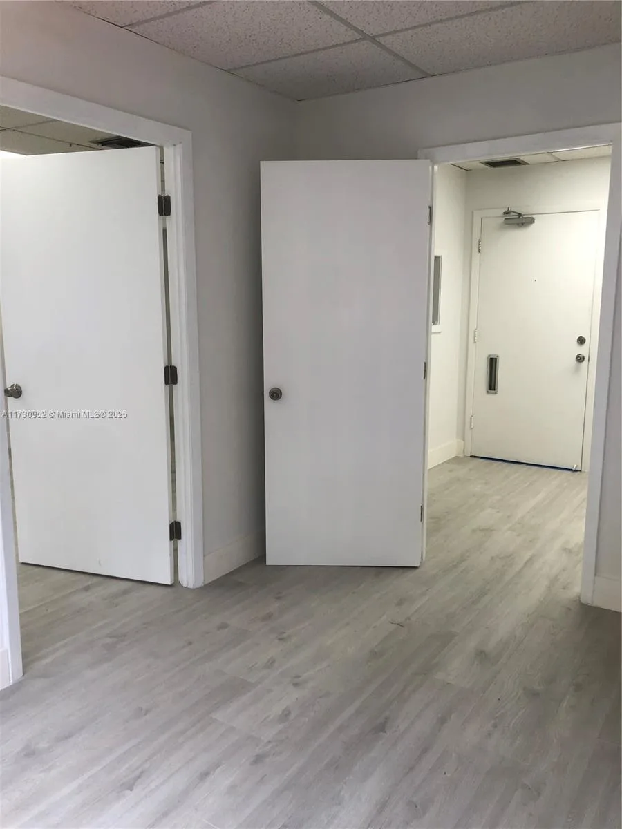 1385 SW 22 # 203, Coral Gables, FL 33145 photo 6