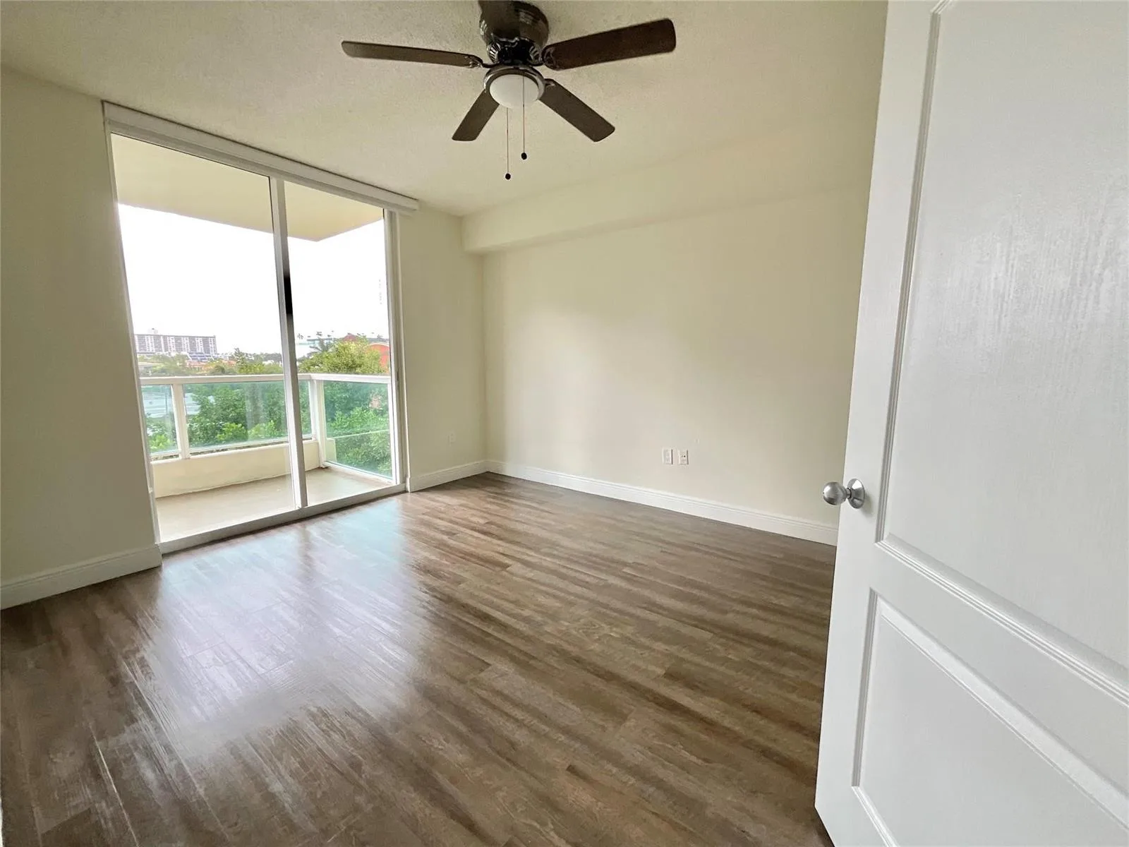 16900 N Bay Road # 3-507, Sunny Isles Beach, FL 33160 photo 5