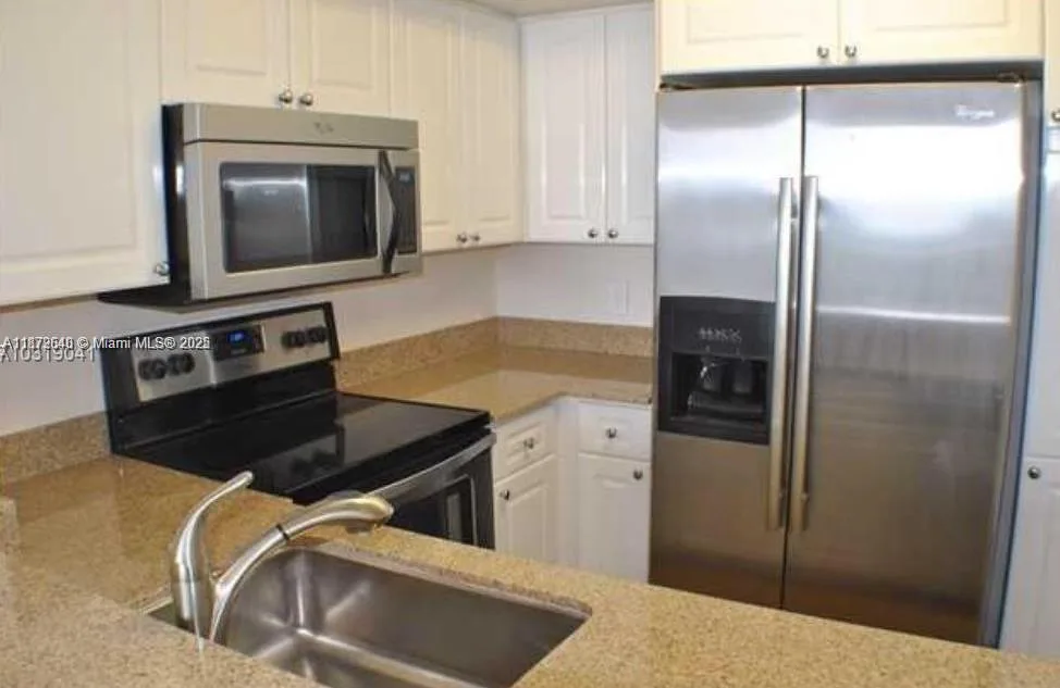 1800 Sunset Harbour Dr # 1109, Miami Beach, FL 33139 photo 5
