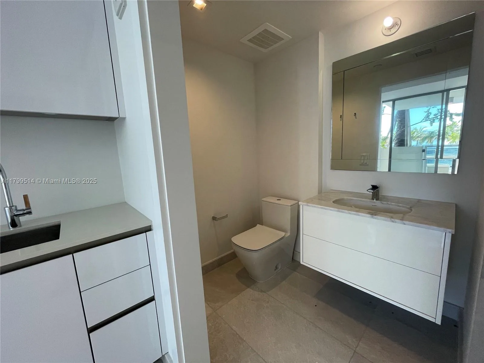 18501 Collins Avenue # Cabana 12, Sunny Isles Beach, FL 33160 photo 4