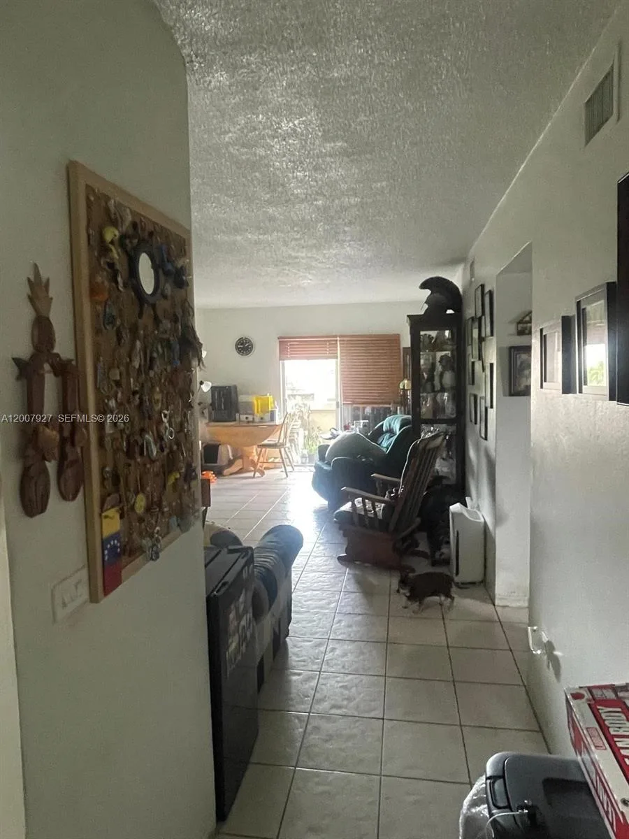 680 Miller Dr # W401, Miami Springs, FL 33166 photo 7