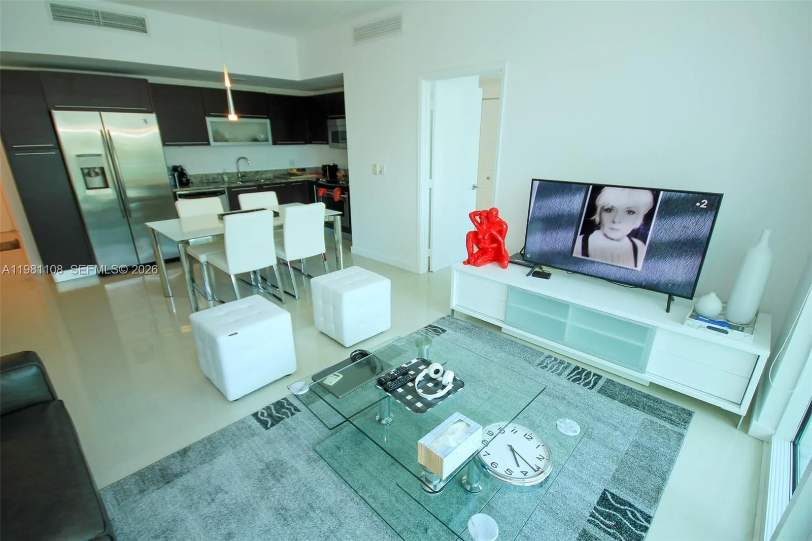 950 Brickell Bay Dr # 1207, Miami, FL 33131 photo 2