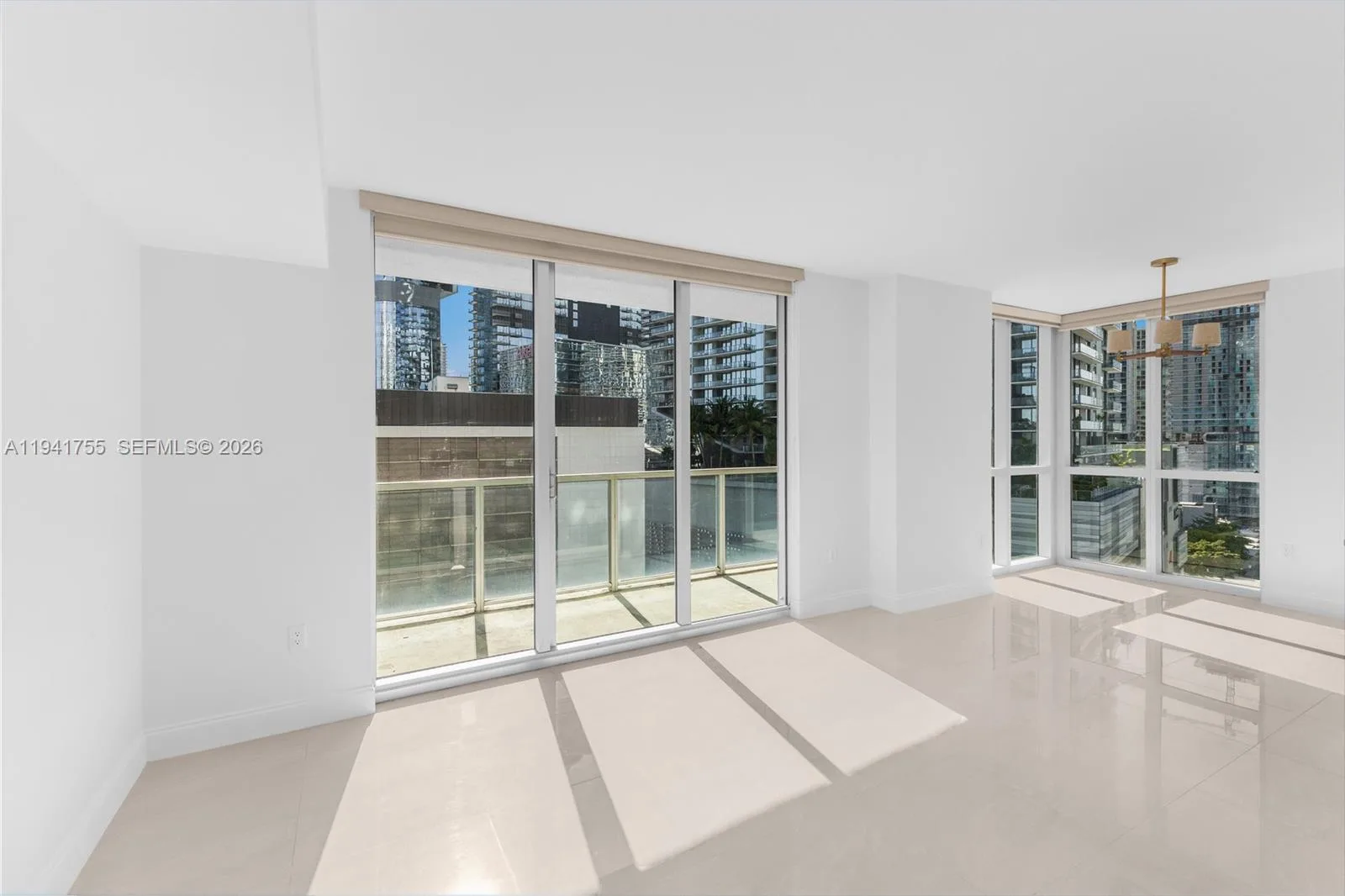 55 SE 6 ST # 1202, Miami, FL 33131 photo 12