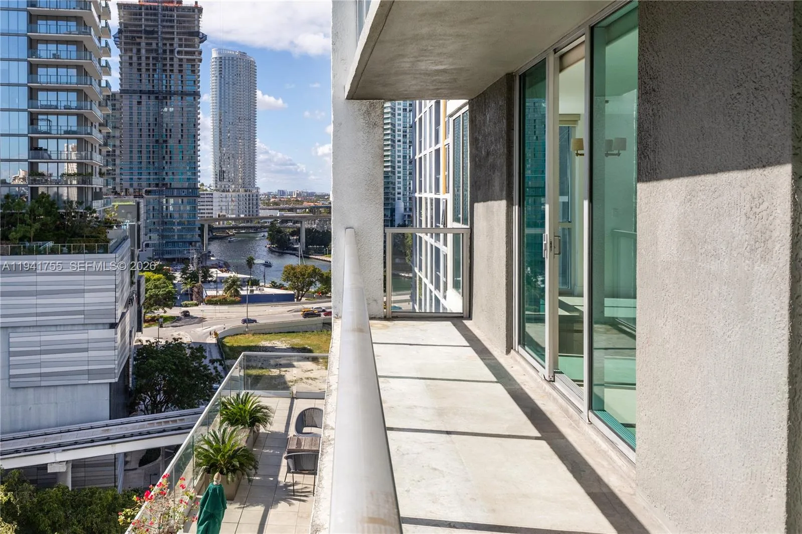 55 SE 6 ST # 1202, Miami, FL 33131 photo 3