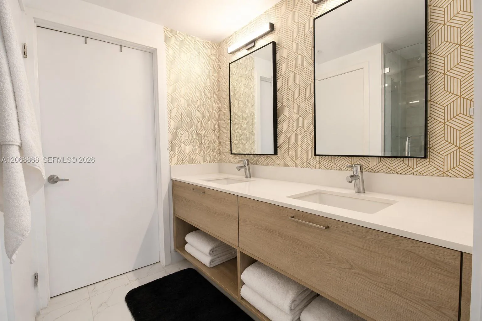 16385 Biscayne Blvd # 1920, North Miami Beach, FL 33160 photo 12