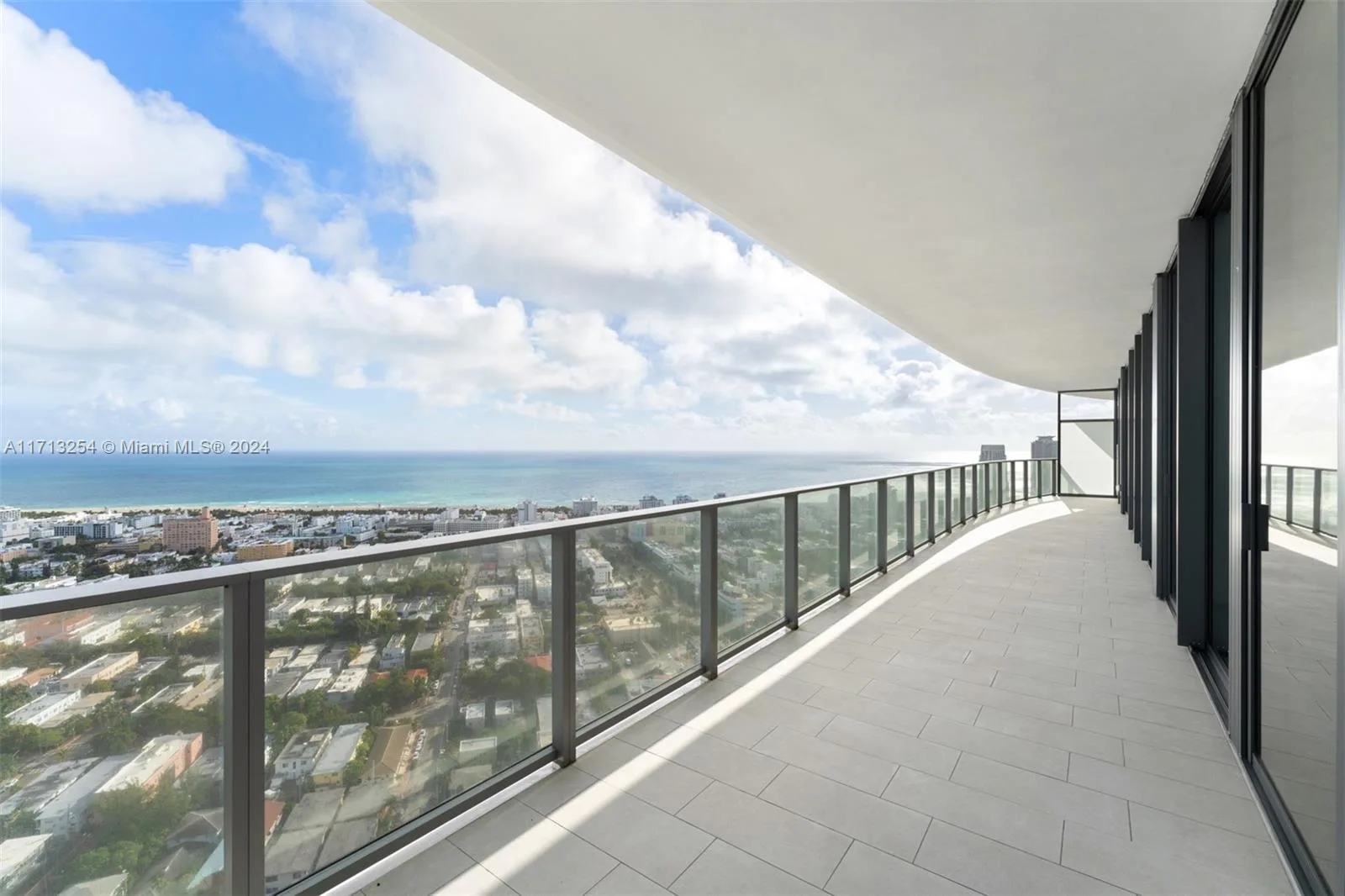 500 Alton Rd # 3905, Miami Beach, FL 33139