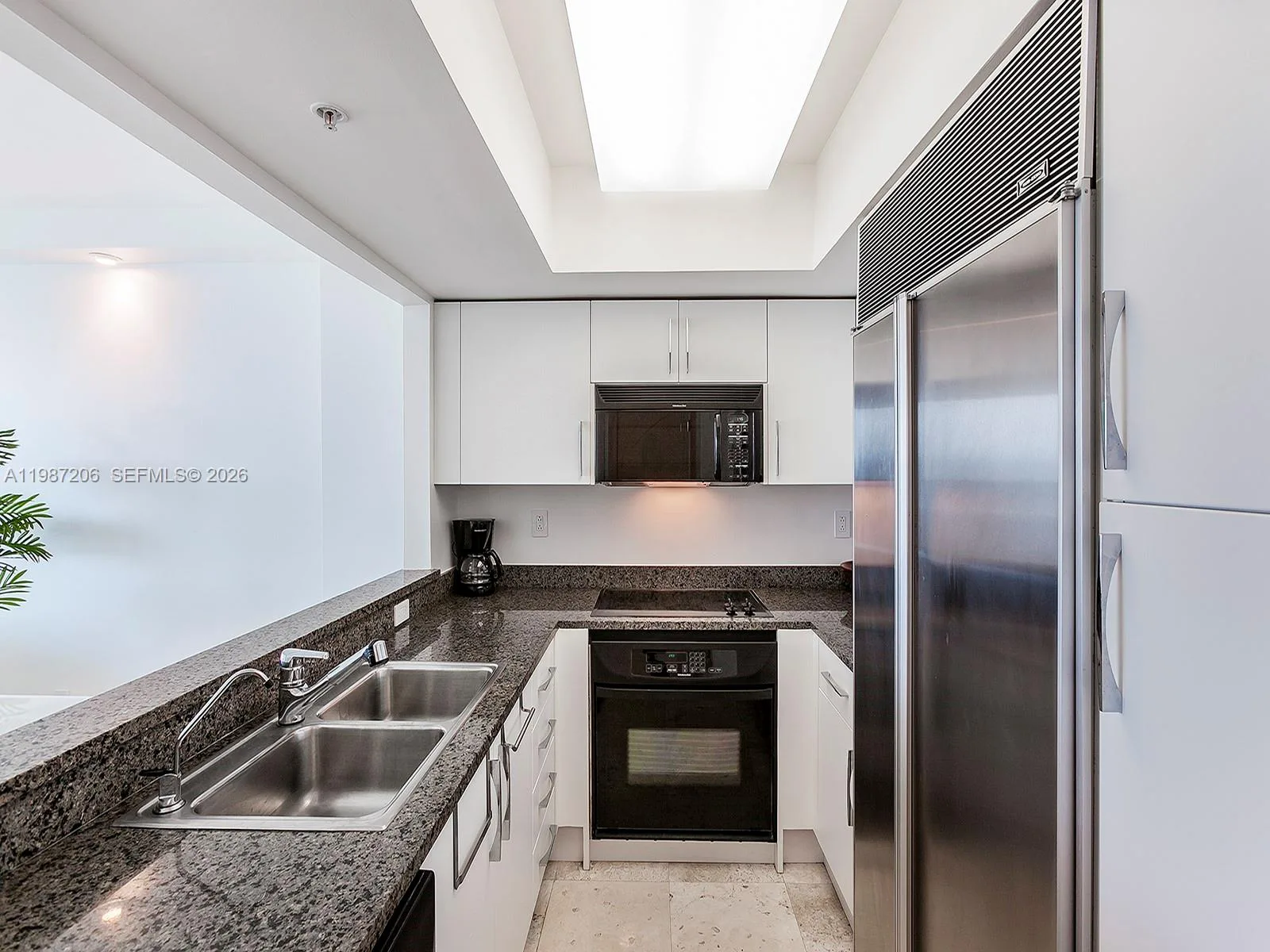 1500 Ocean Dr # PH-10, Miami Beach, FL 33139 photo 8