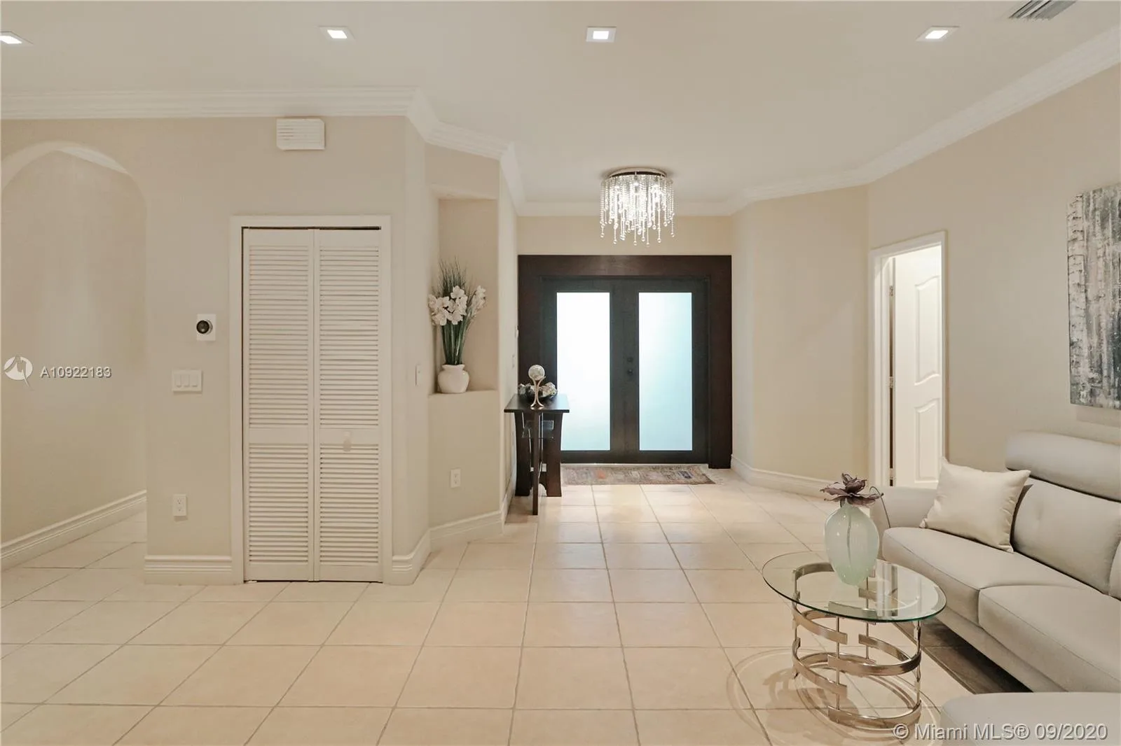 16640 SW 52nd St, Miami, FL 33185 photo 2