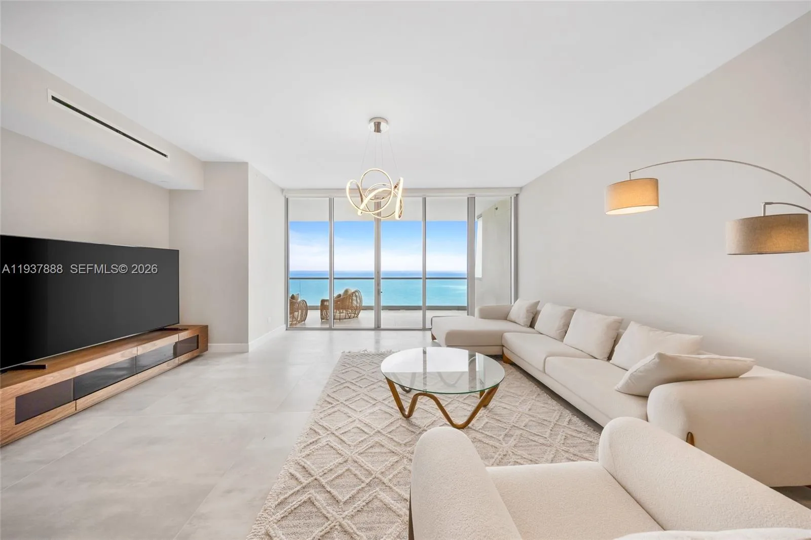 18501 Collins Ave # 2502, Sunny Isles Beach, FL 33160 photo 6