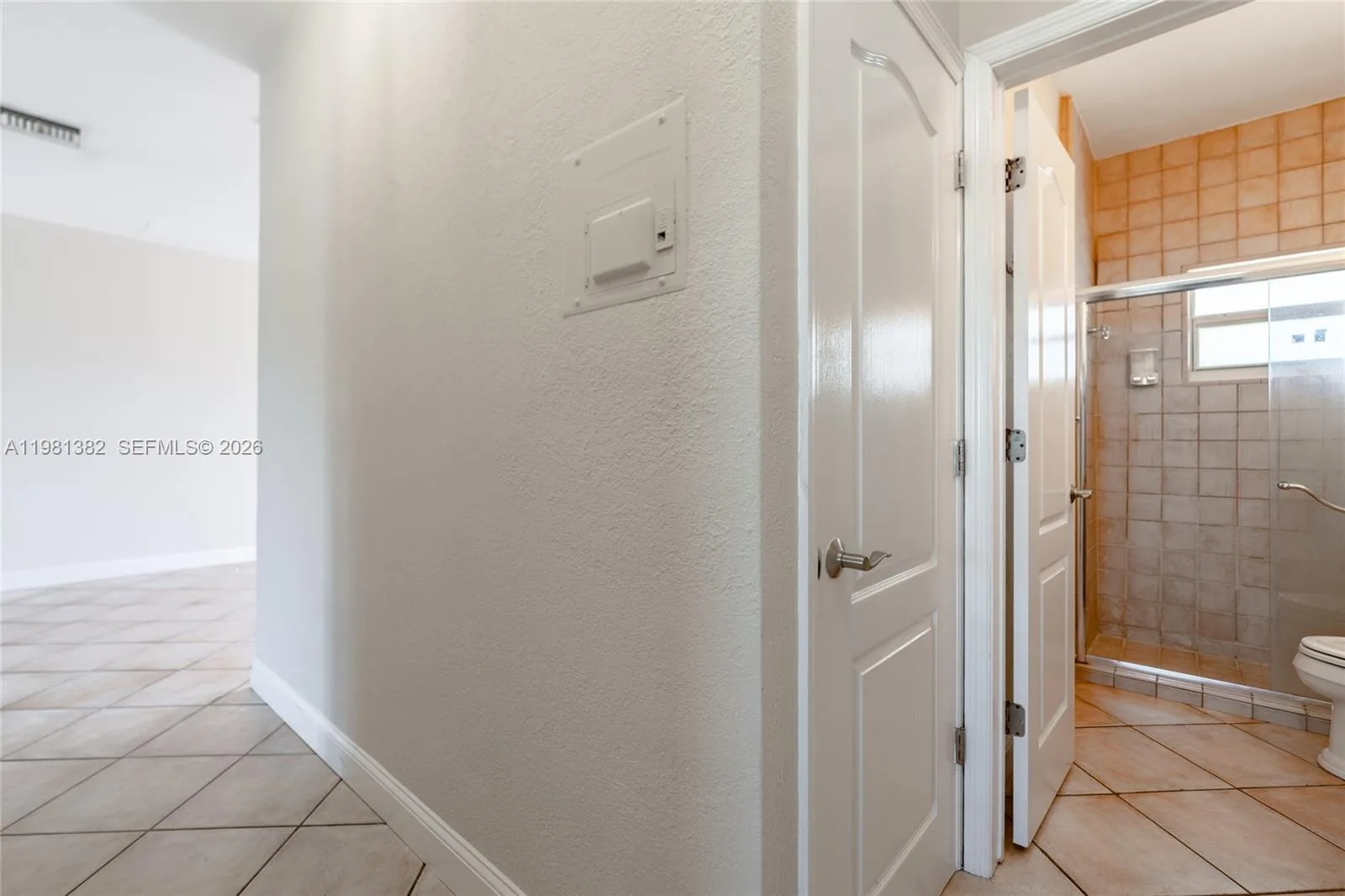 2225 NE 123rd St # 215, North Miami, FL 33181 photo 13
