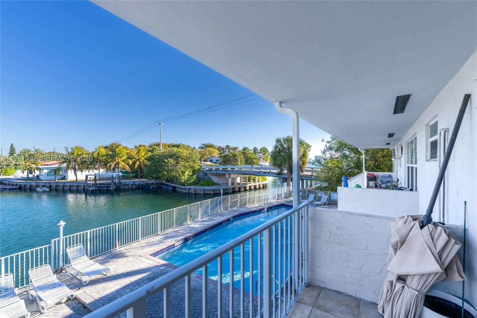 2225 NE 123rd St # 215, North Miami, FL 33181 photo 4
