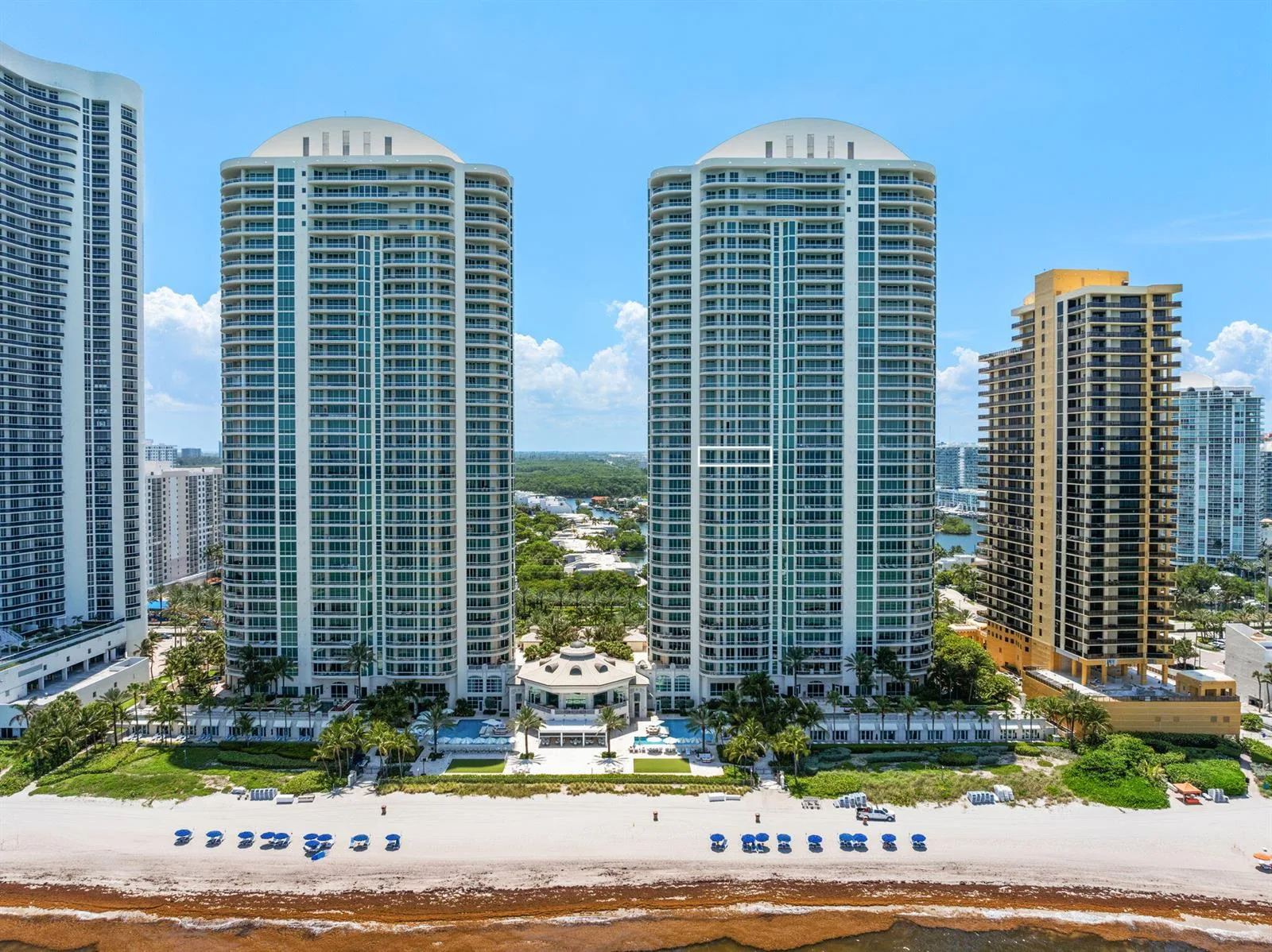 16051 Collins Avenue # 1902, Sunny Isles Beach, FL 33160 photo 2