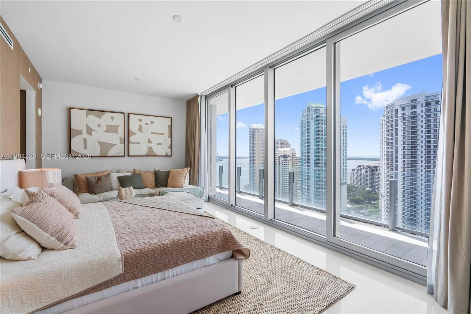 300 Biscayne Boulevard Way # 2601E, Miami, FL 33131 photo 13