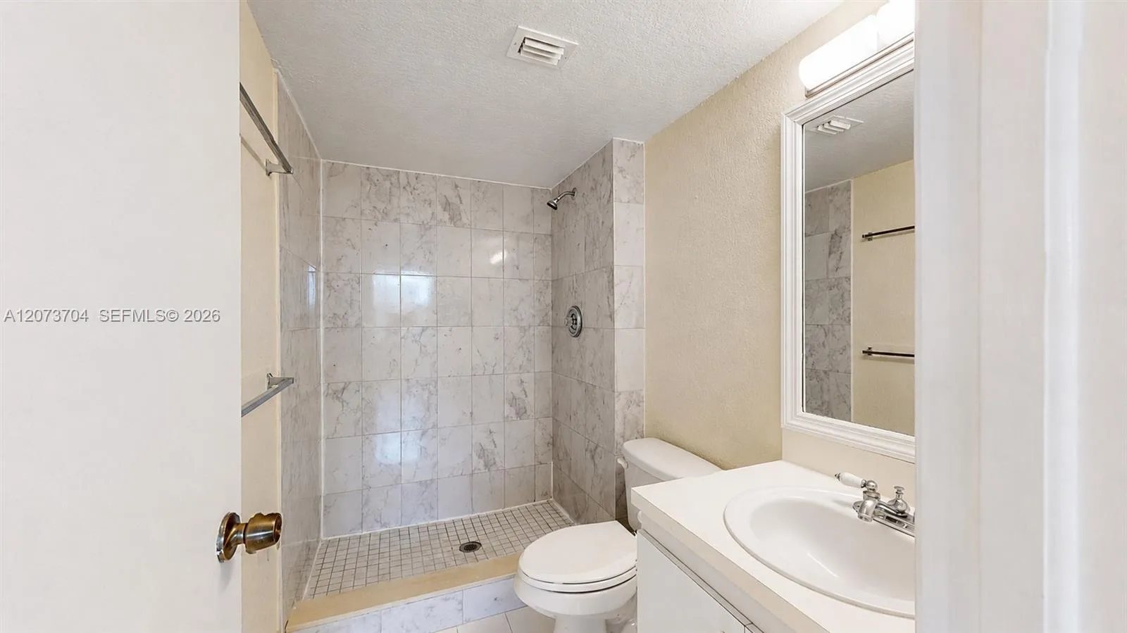 9360 Fontainebleau Blvd # 510, Miami, FL 33172 photo 13