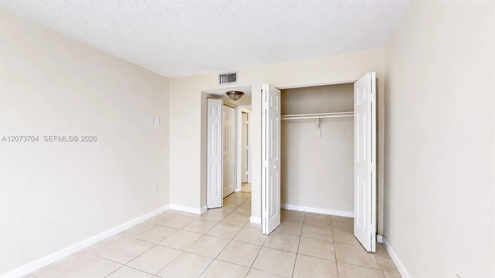 9360 Fontainebleau Blvd # 510, Miami, FL 33172 photo 6