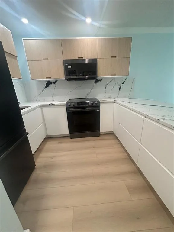 101 SE 6TH Avenue # 5, Pompano Beach, FL 33060