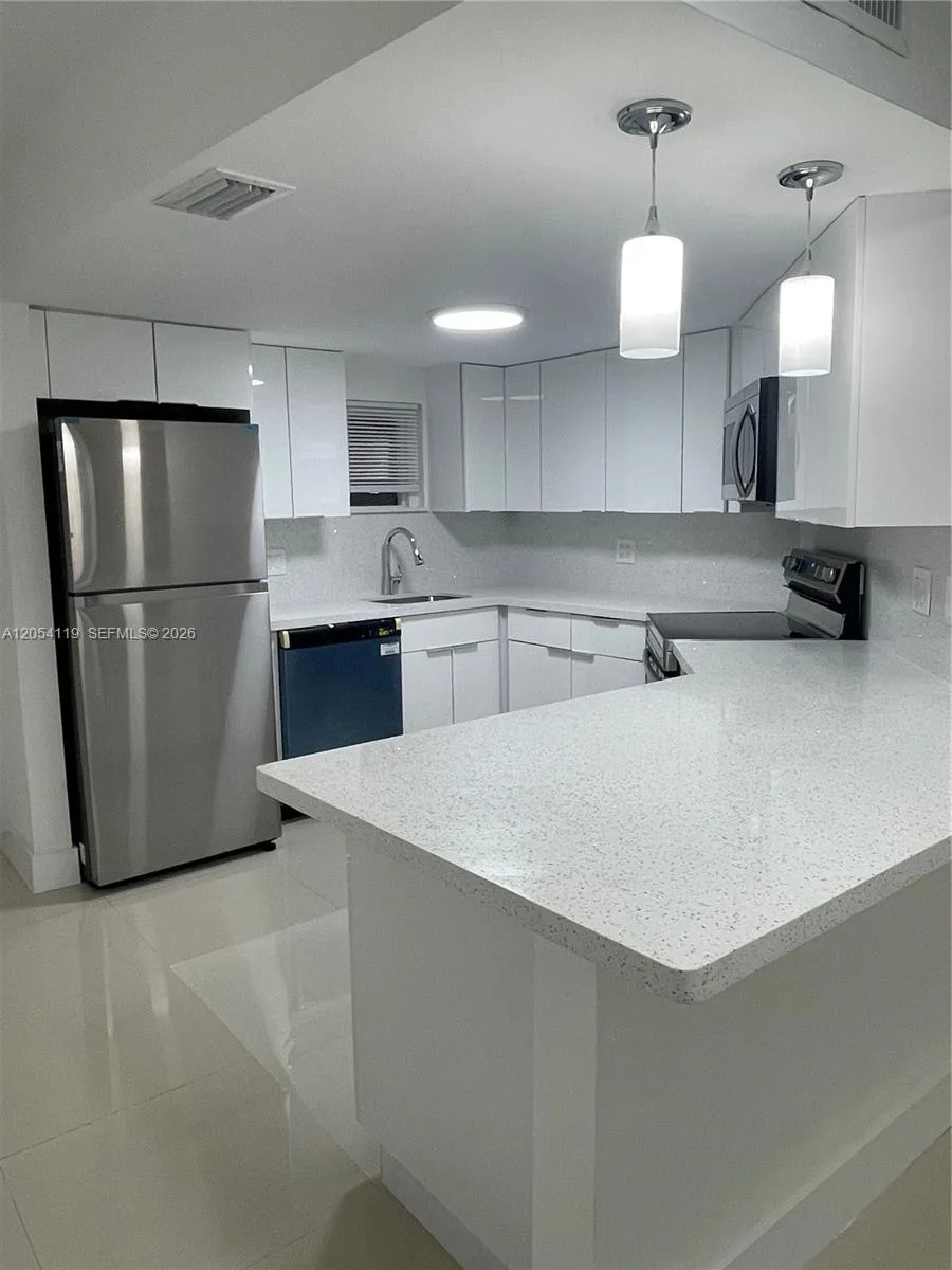 8225 Lake Dr # 104, Doral, FL 33166 photo 4