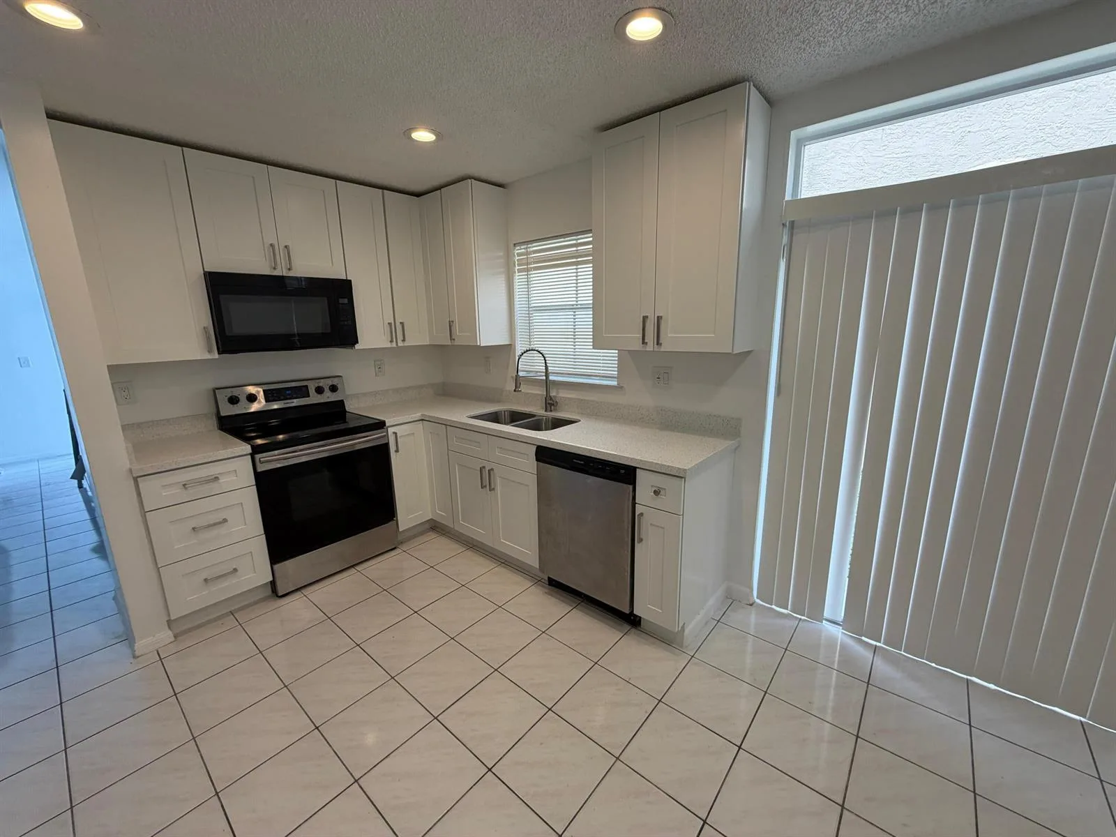 3780 Amalfi Drive # 3780, Hollywood, FL 33021 — zdjęcie 3