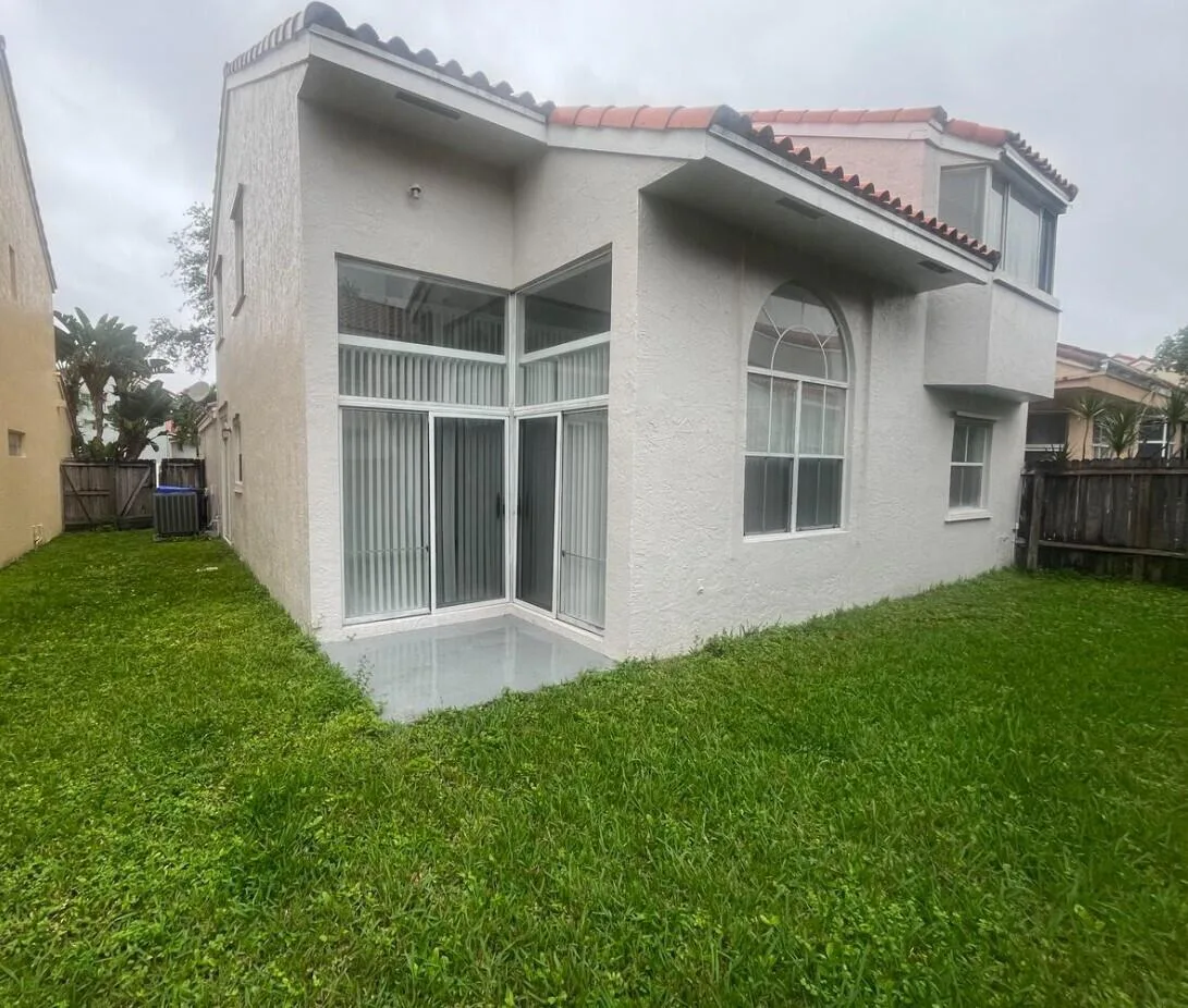 3780 Amalfi Drive # 3780, Hollywood, FL 33021 photo 8