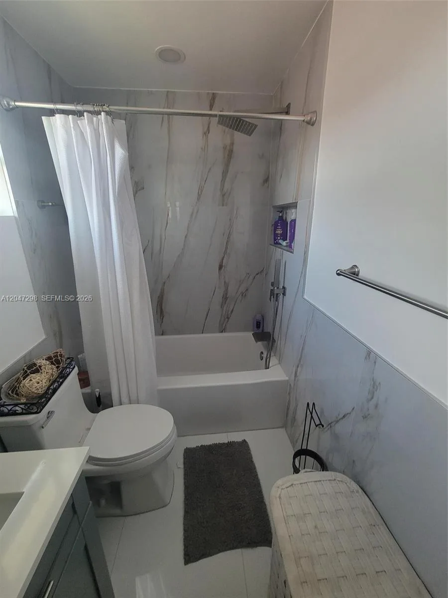 6606 Saltaire Ter, Margate, FL 33063 photo 9