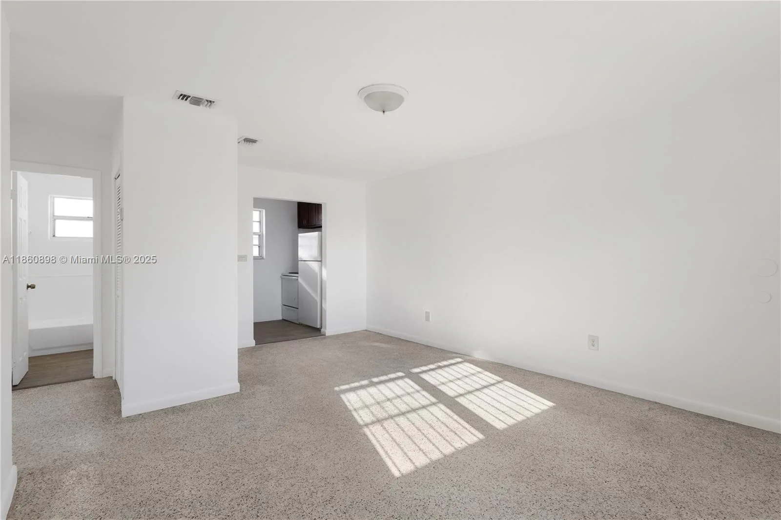 1251 NW 59th St # 3, Miami, FL 33142 photo 2