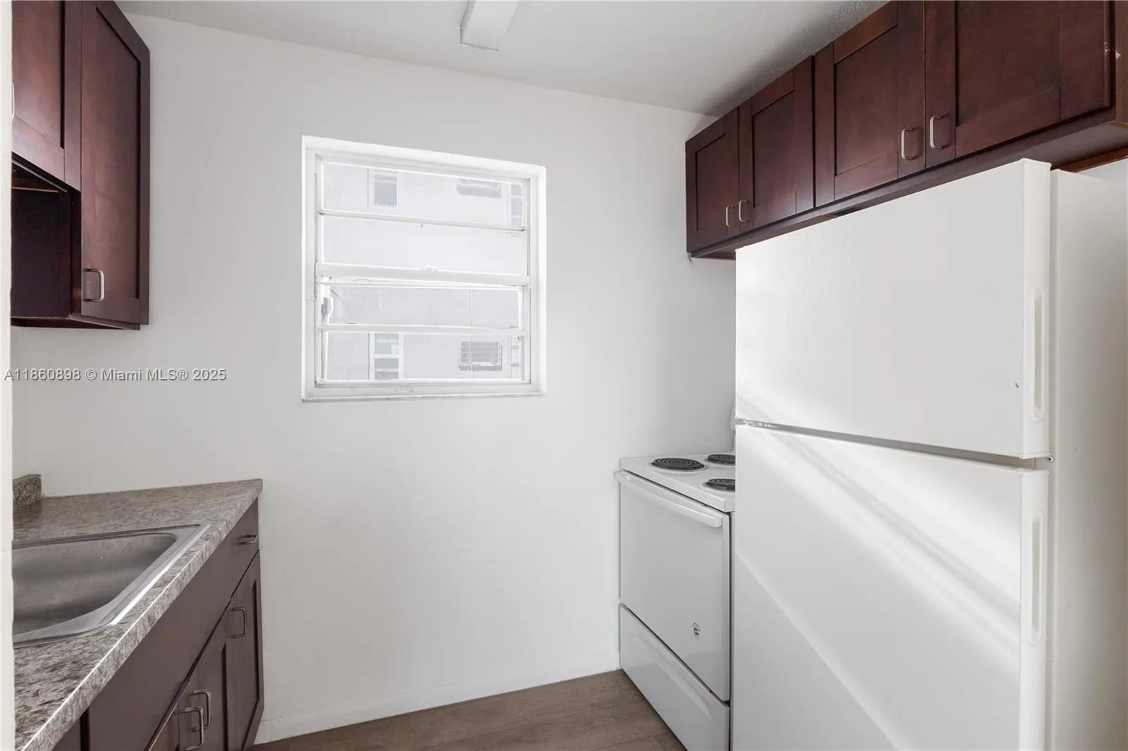 1251 NW 59th St # 3, Miami, FL 33142 photo 4