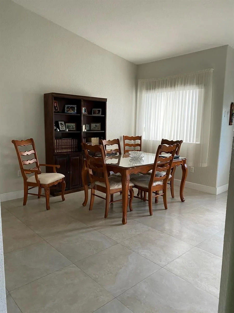 16307 NW 91st Avenue, Miami Lakes, FL 33018 photo 6