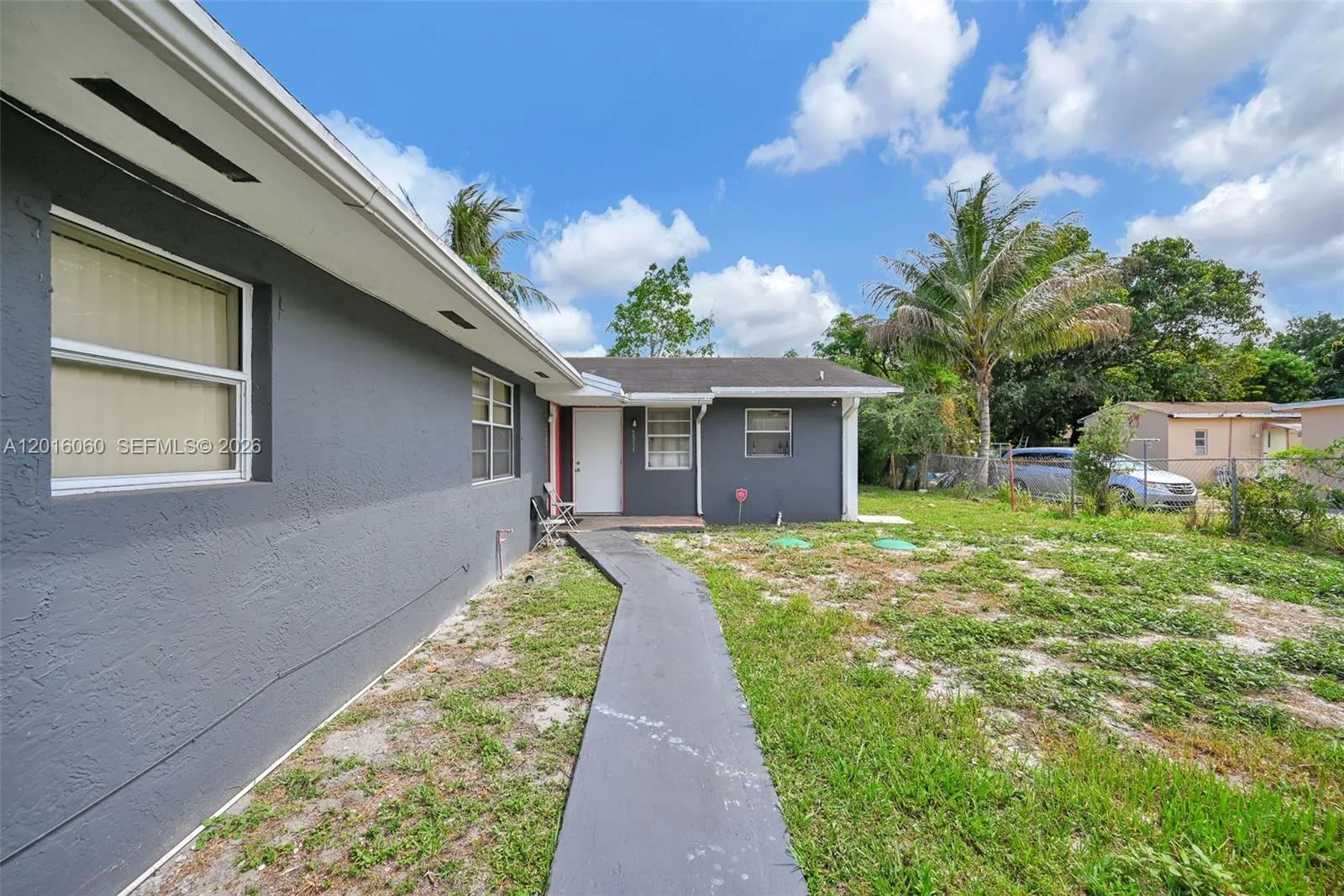 2352 NW 102nd St, Miami, FL 33147 photo 5