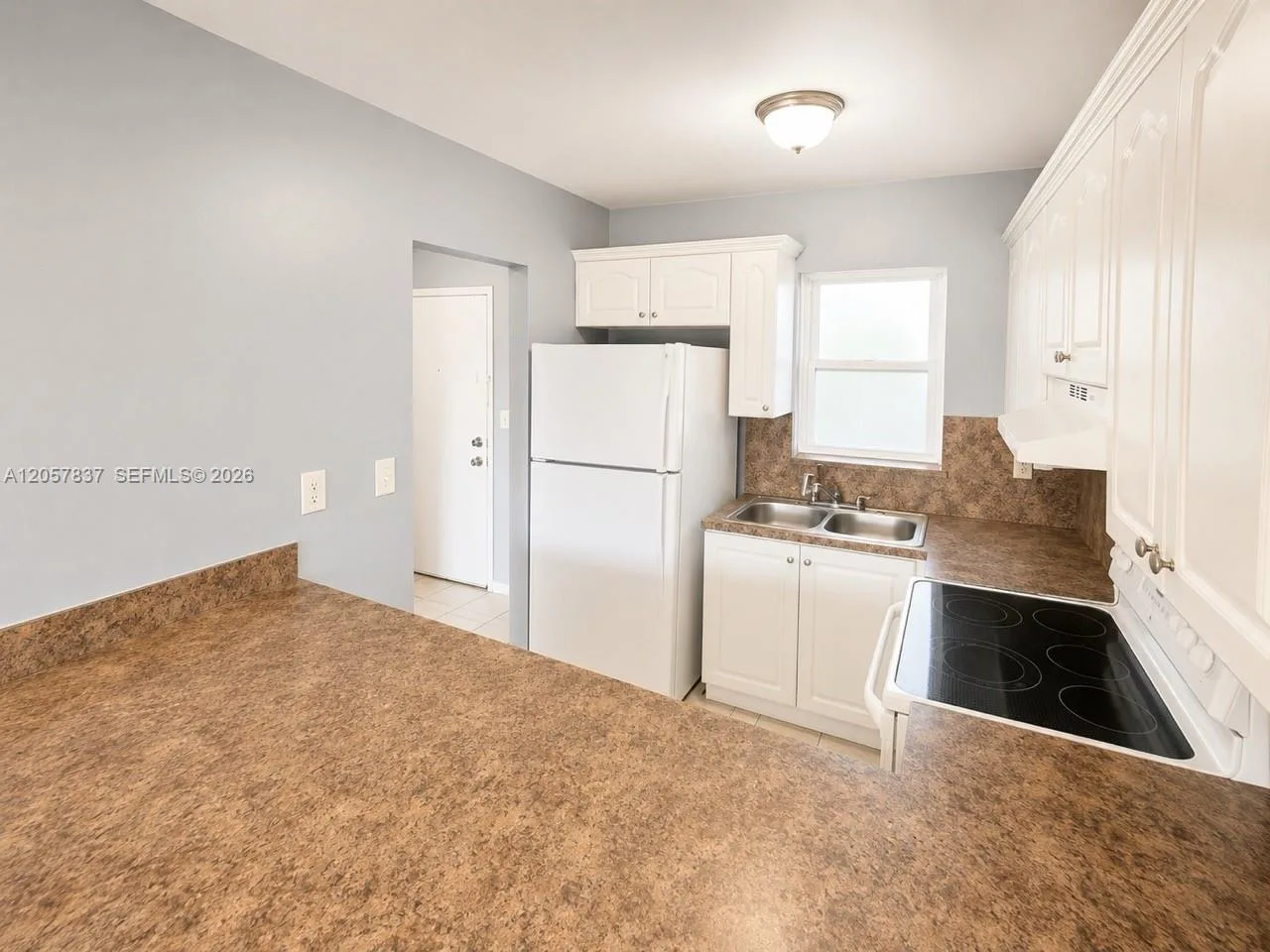 2400 NW 16th St Rd # 407, Miami, FL 33125 photo 2