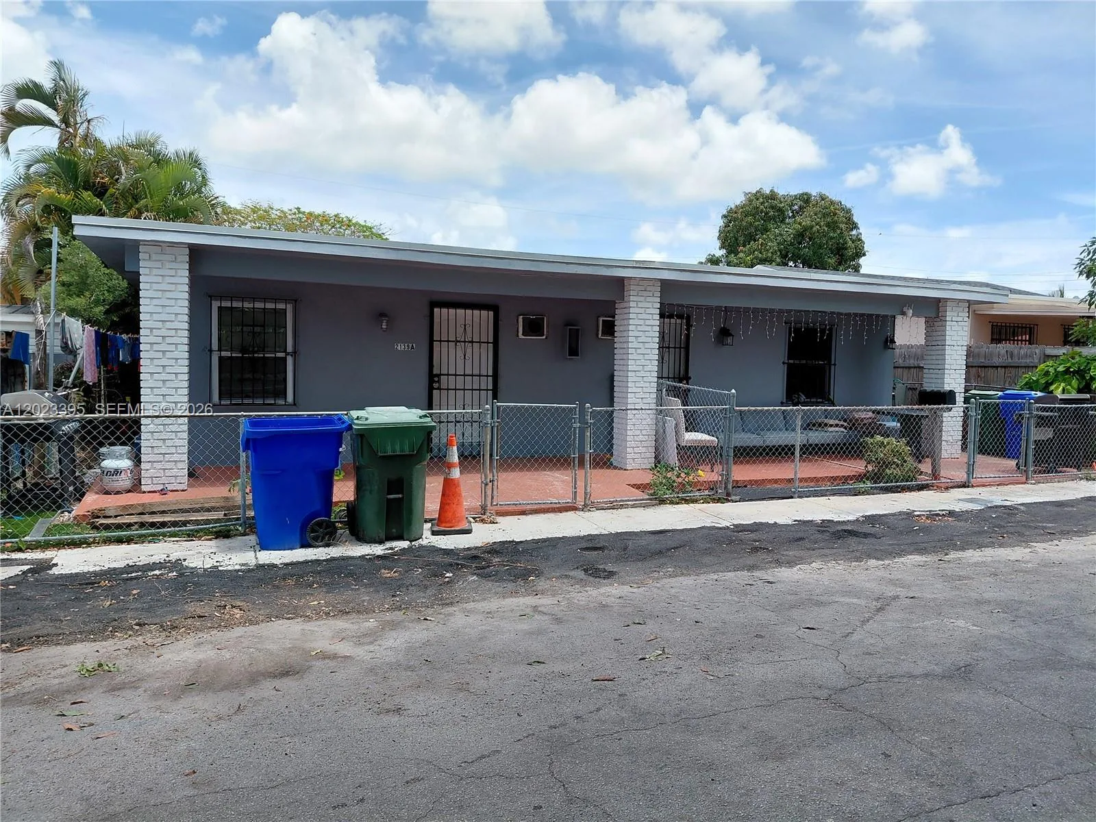 2140 NW 1st Ter, Miami, FL 33125