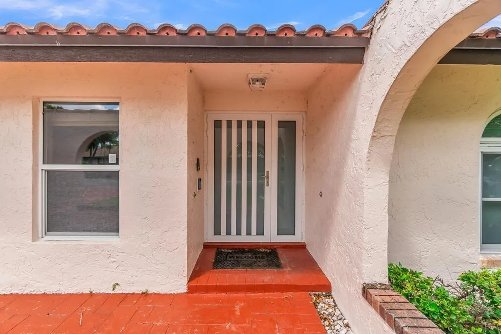 895 NW 110th Lane, Coral Springs, FL 33071 photo 7