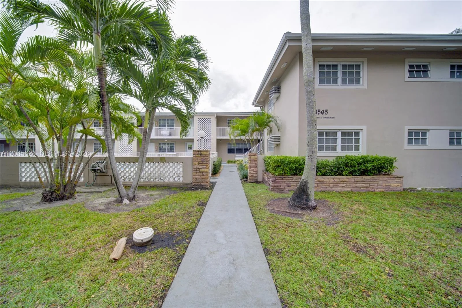 6565 Santona St # B19, Coral Gables, FL 33146