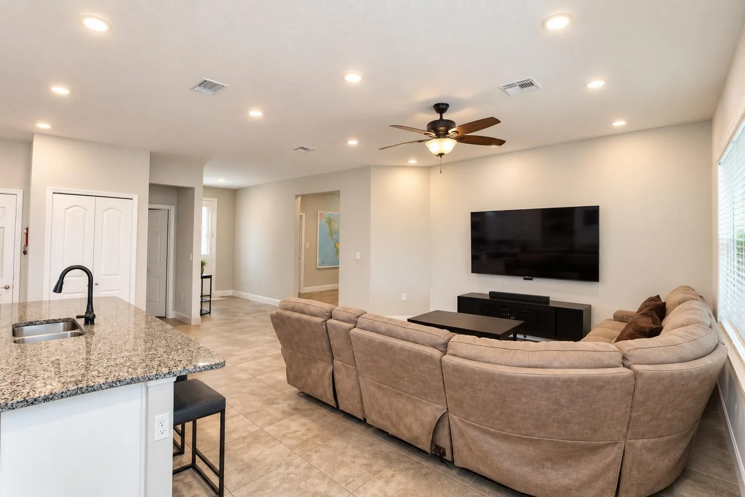 1013 SW EUREKA Avenue, Port St. Lucie, FL 34953 photo 12