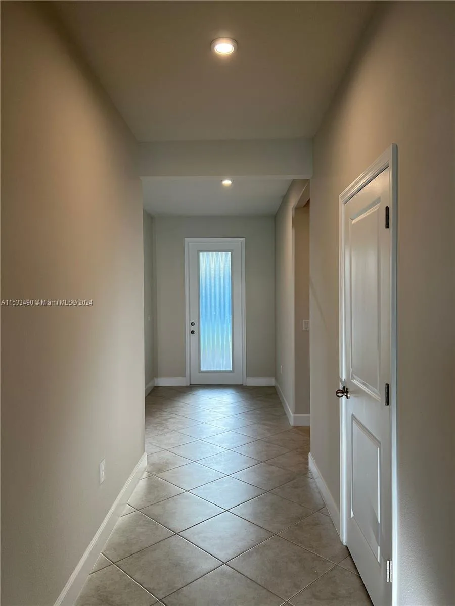 126 Eagle Harbor Way, Daytona, FL 32124 photo 2