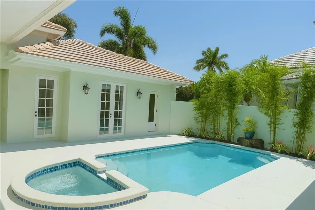 1167 Governors Way, Vero Beach, FL 32963 photo 5