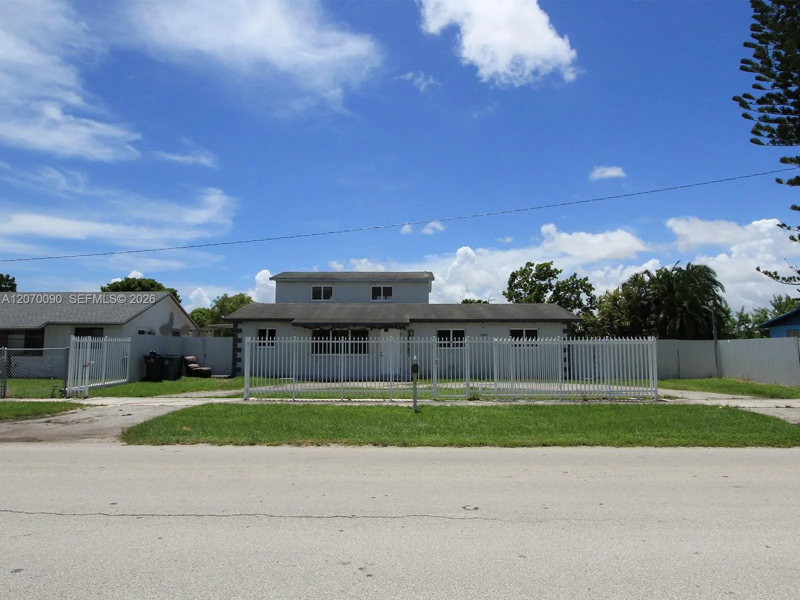 11460 SW 224th St, Miami, FL 33170