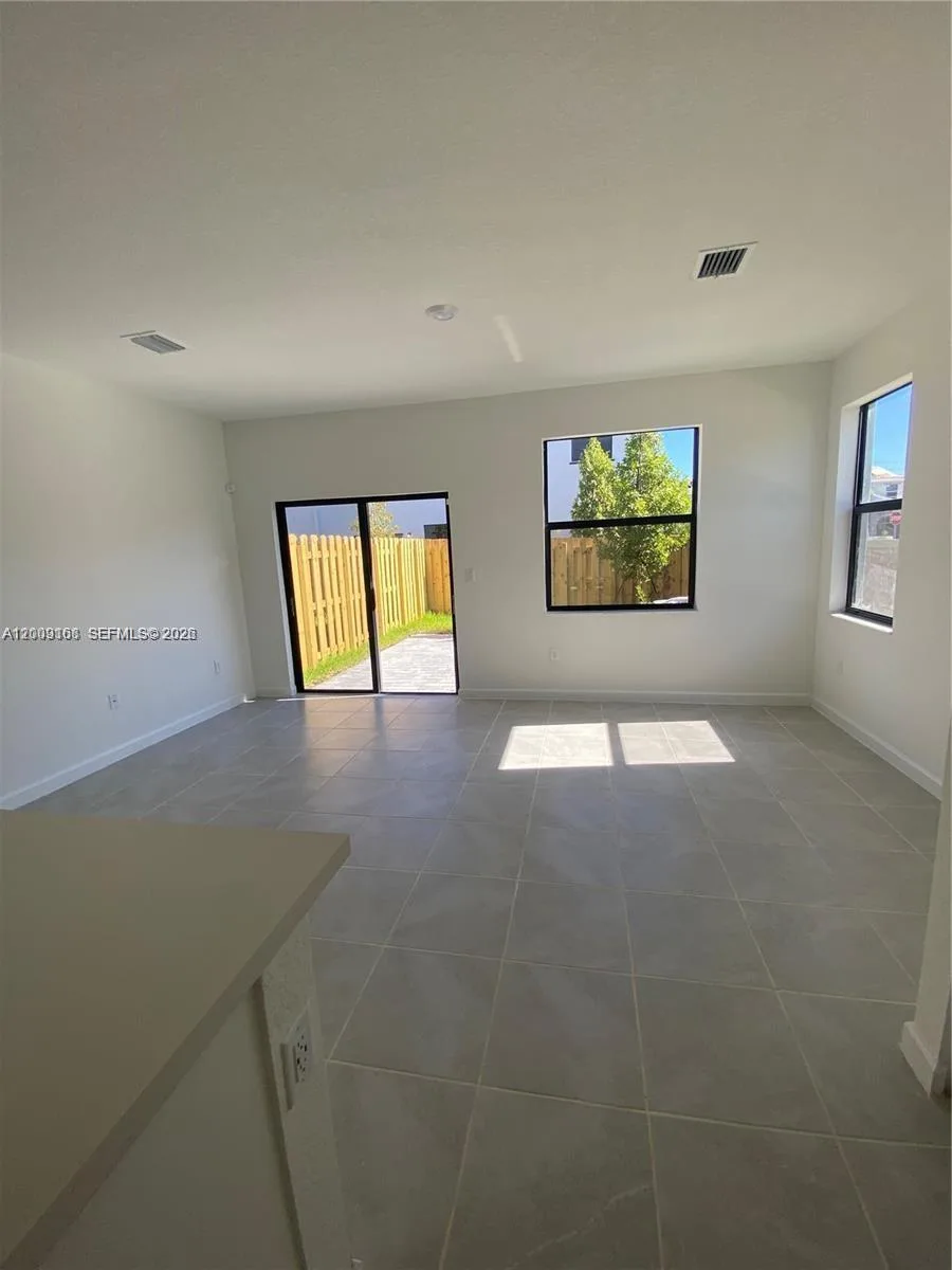 28729 SW 132nd Pl # 28729, Homestead, FL 33033 photo 8