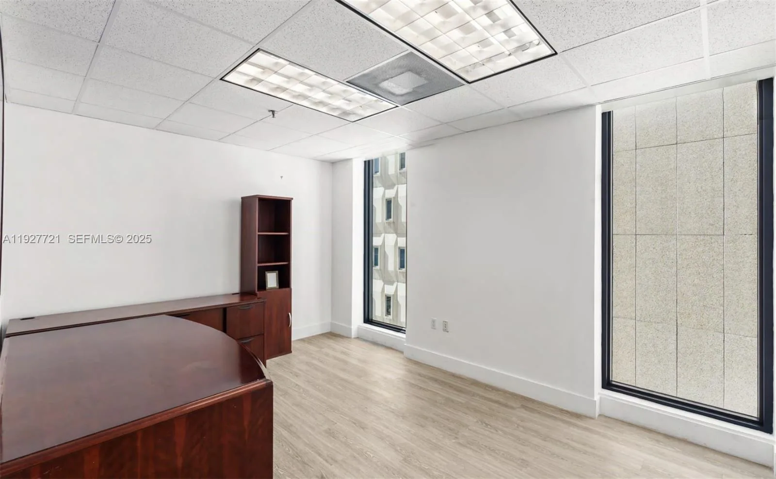 66 W FLAGLER ST # 502, Miami, FL 33130 photo 7