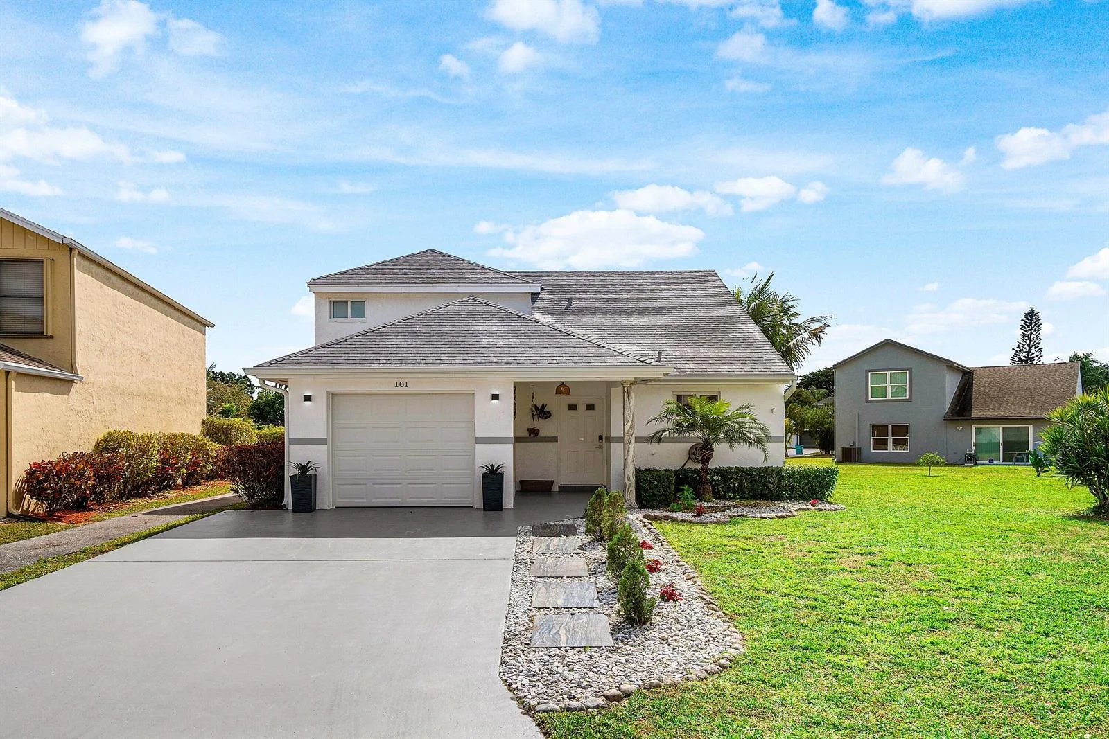 101 Azalea Circle, Boynton Beach, FL 33436