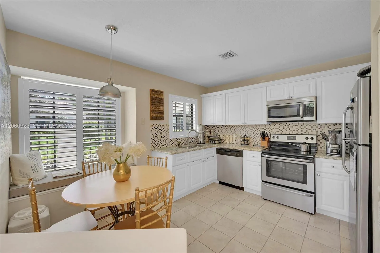 362 Prestwick Cir # 3, Palm Beach Gardens, FL 33418 photo 13