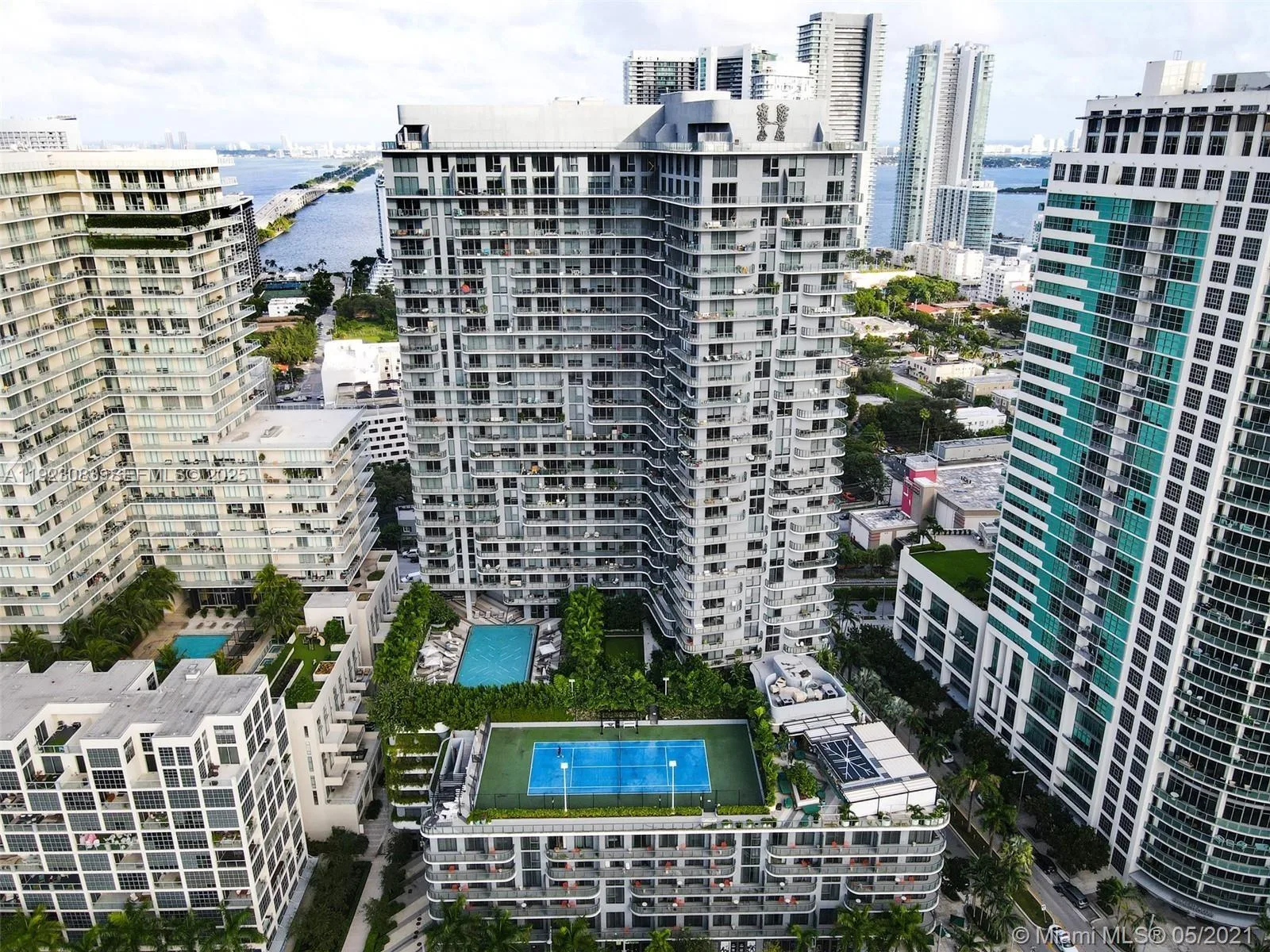 121 NE 34th St # 1604, Miami, FL 33137