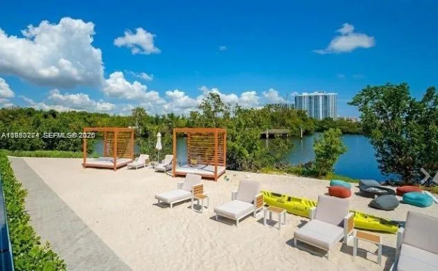 16385 Biscayne Blvd # 2702, North Miami Beach, FL 33160 photo 13