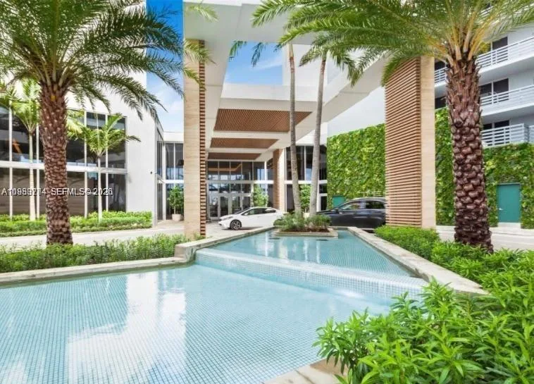16385 Biscayne Blvd # 2702, North Miami Beach, FL 33160 photo 9